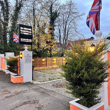 All Seasons Gatwick Guest House & Parking 홀리 외부 사진